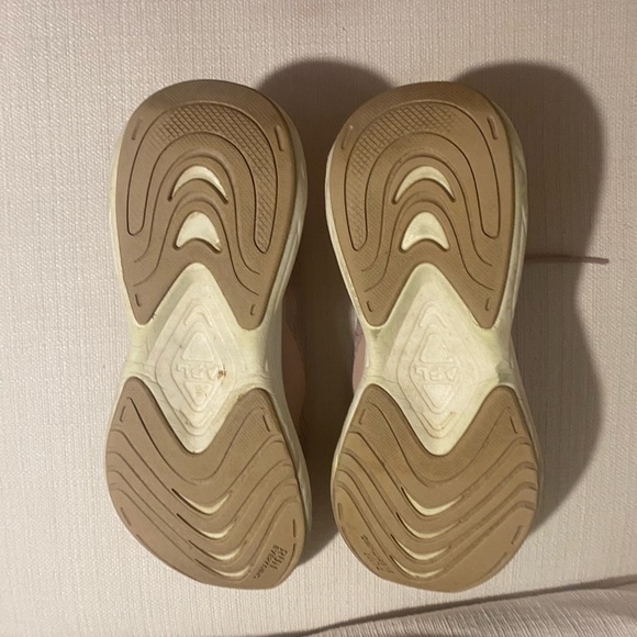 APL Streamline Women’s Running Sneakers SZ 8.5 - Picture 3 of 4